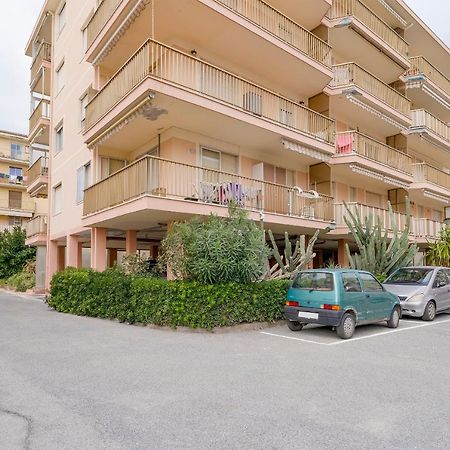 Ferienwohnung Near The Sea - Wifi And Parking Ventimiglia Exterior foto